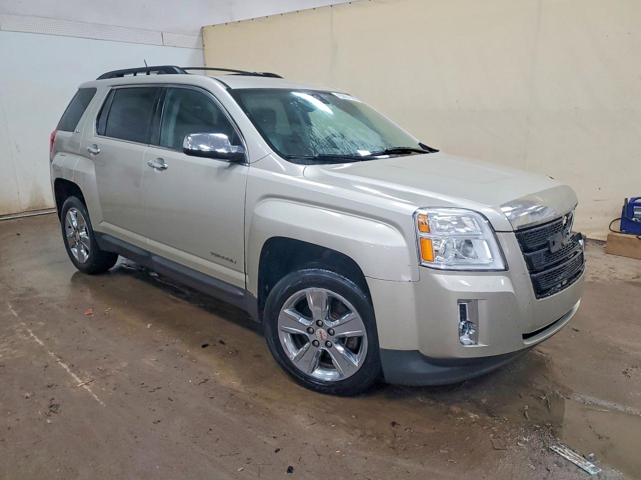 2GKALSEK5F6292251 · 2015 GMC TERRAIN · 4/13