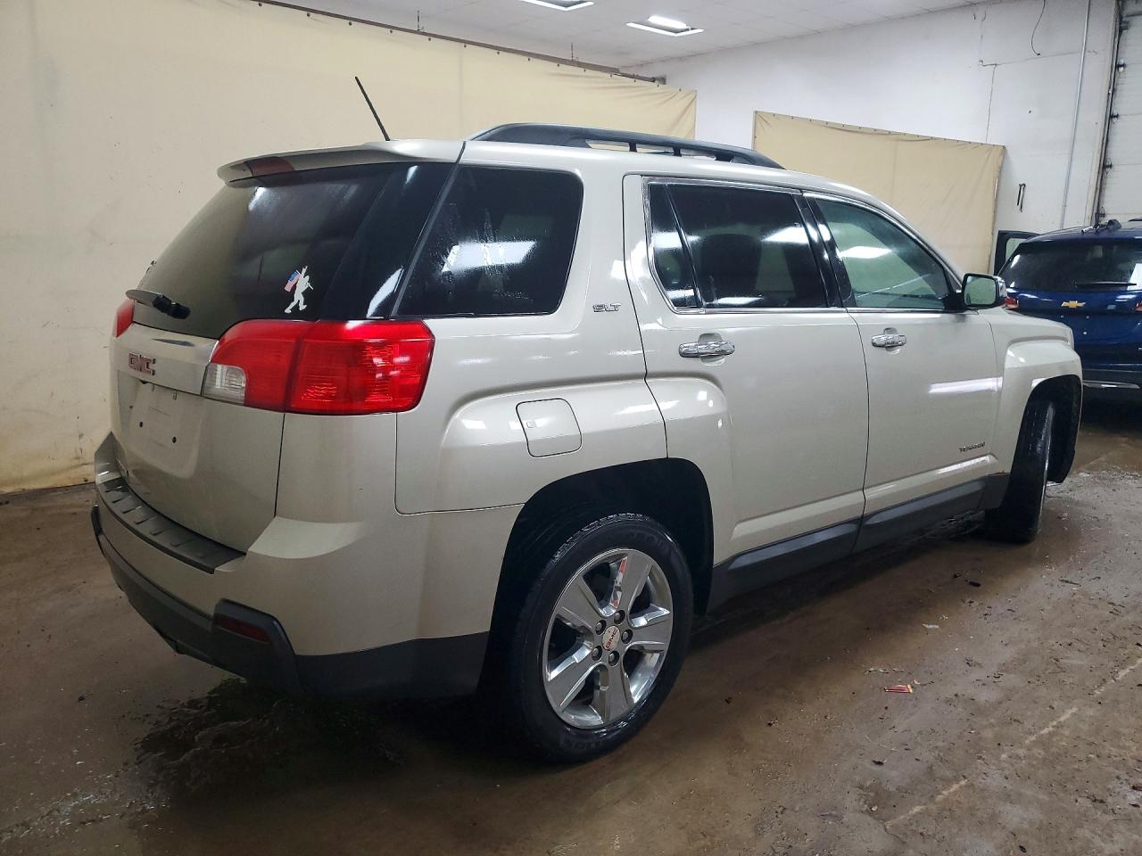 2GKALSEK5F6292251 · 2015 GMC TERRAIN · 3/13