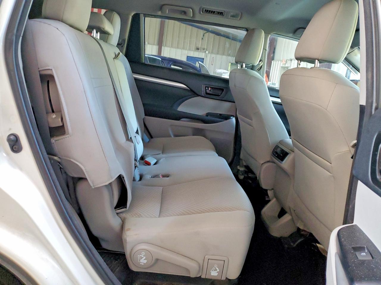 5TDBZRFH3JS870419 · 2018 TOYOTA HIGHLANDER · 11/13