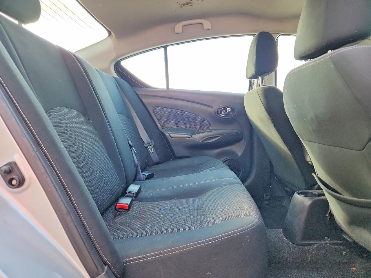 3N1CN7AP1HL810287 · 2017 NISSAN VERSA · 10/12