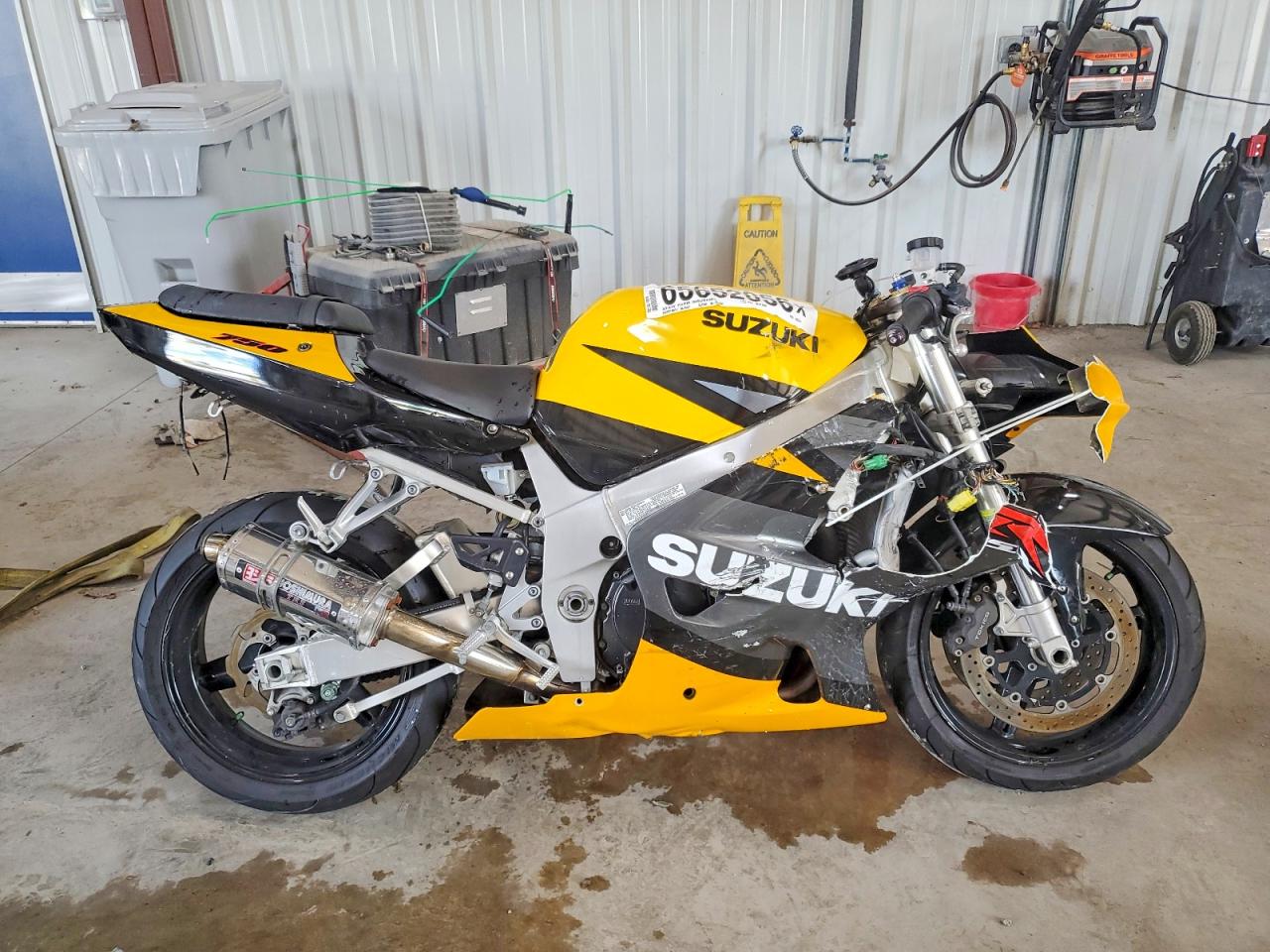 JS1GR7HA532102245 · 2003 SUZUKI GSX-R750