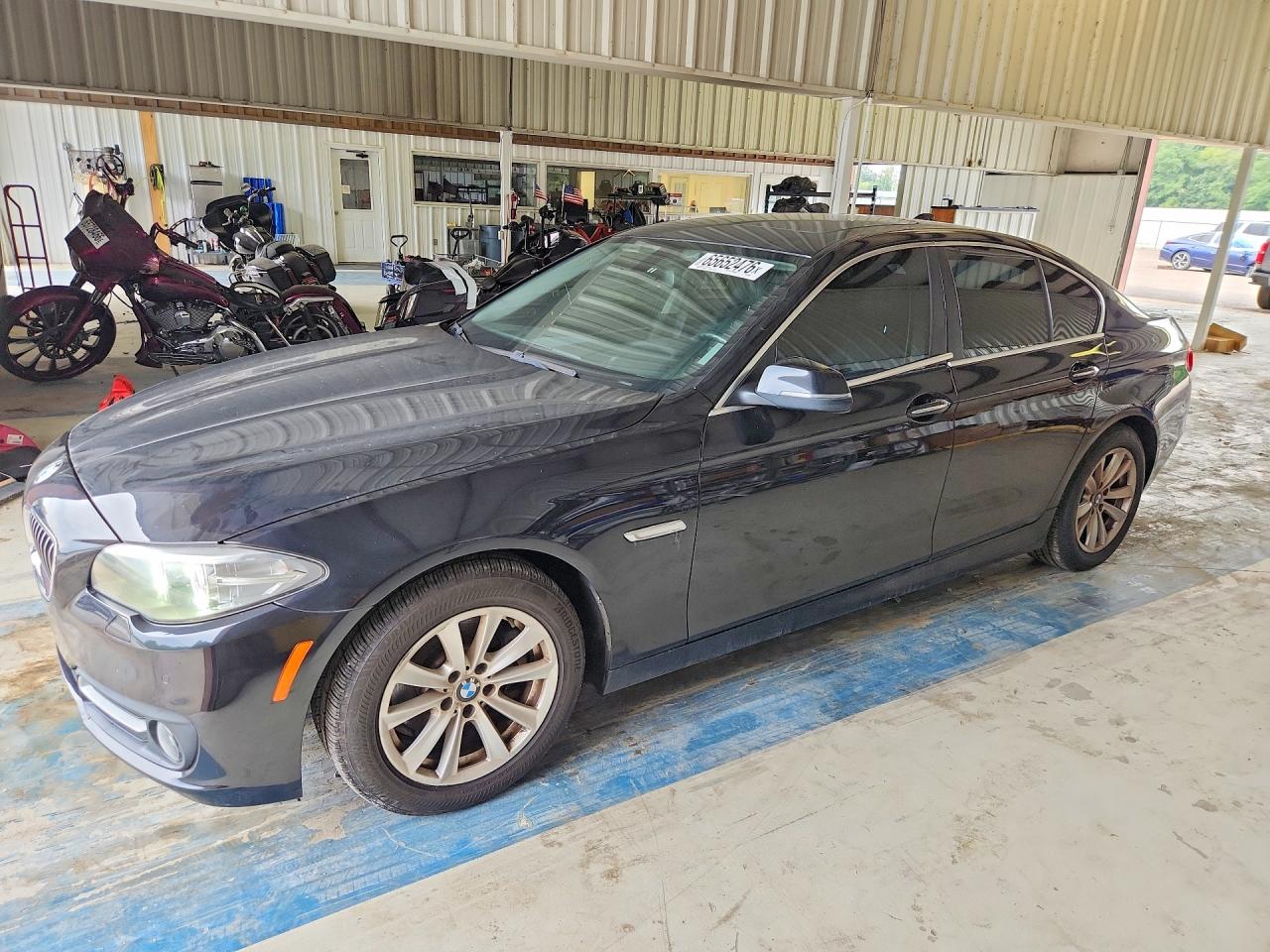 2015 BMW 528