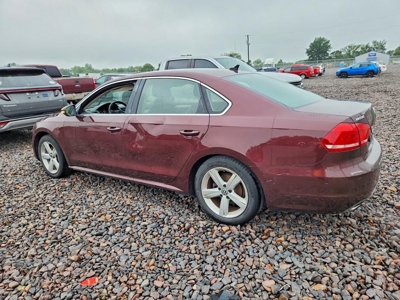 1VWBH7A39CC051368 · 2012 VOLKSWAGEN PASSAT · 2/12