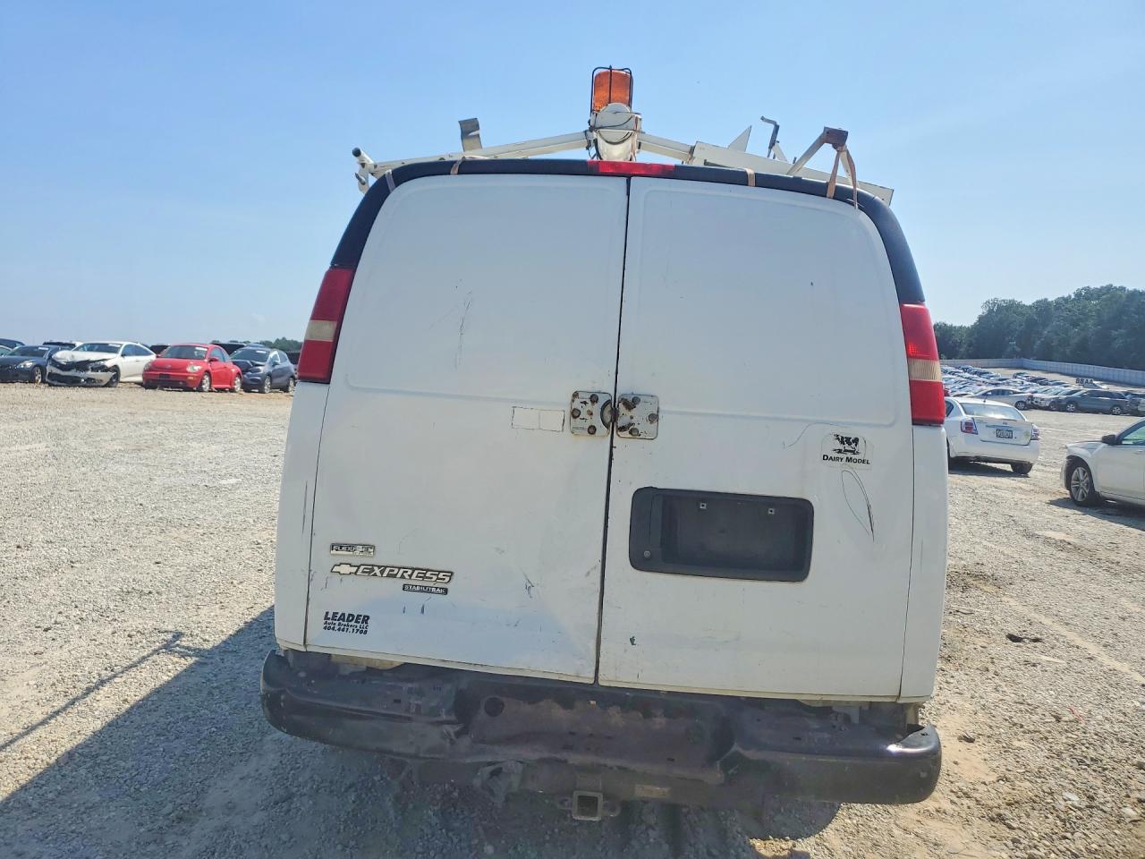 1GCWGFCG2B1138766 · 2011 CHEVROLET EXPRESS G2500 · 6/12
