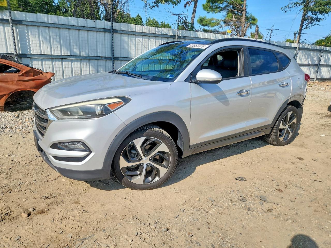 KM8J33A25GU265850 · 2016 HYUNDAI TUCSON