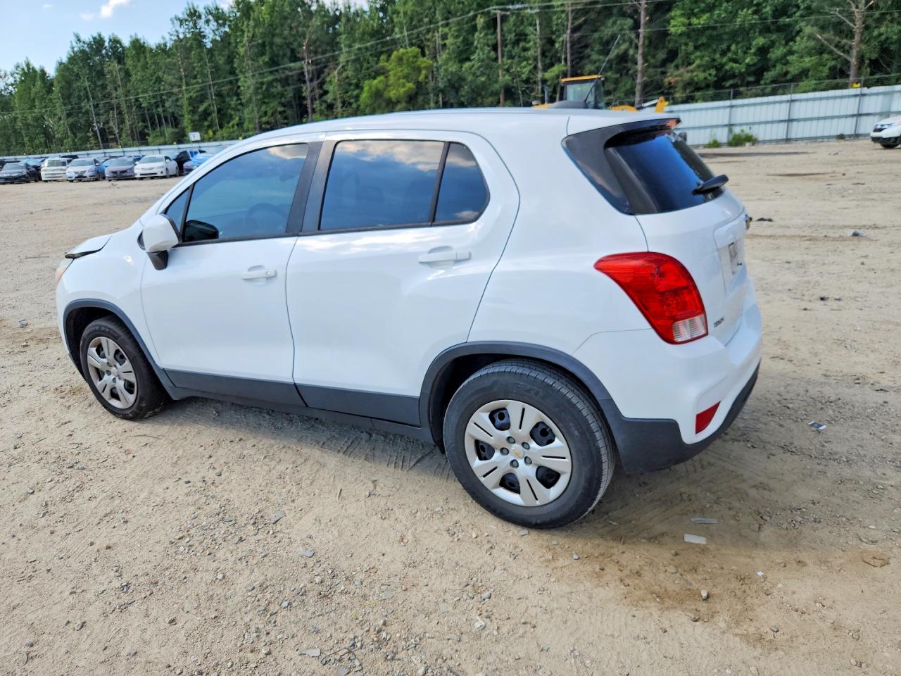 KL7CJKSB3HB055964 · 2017 CHEVROLET TRAX · 2/13