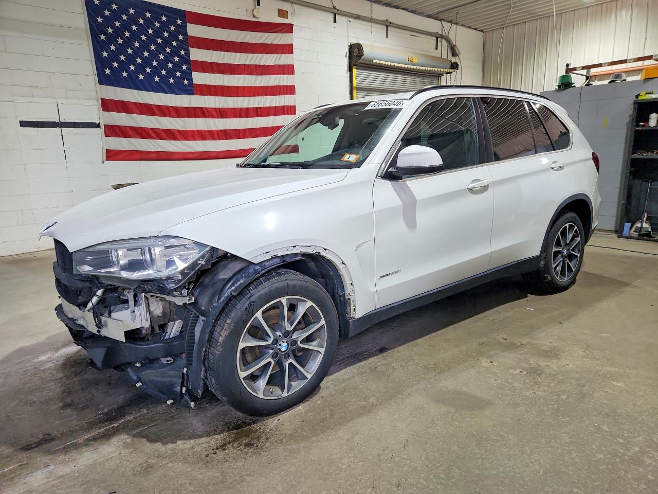 5UXKR0C58G0P24985 · 2016 BMW X5