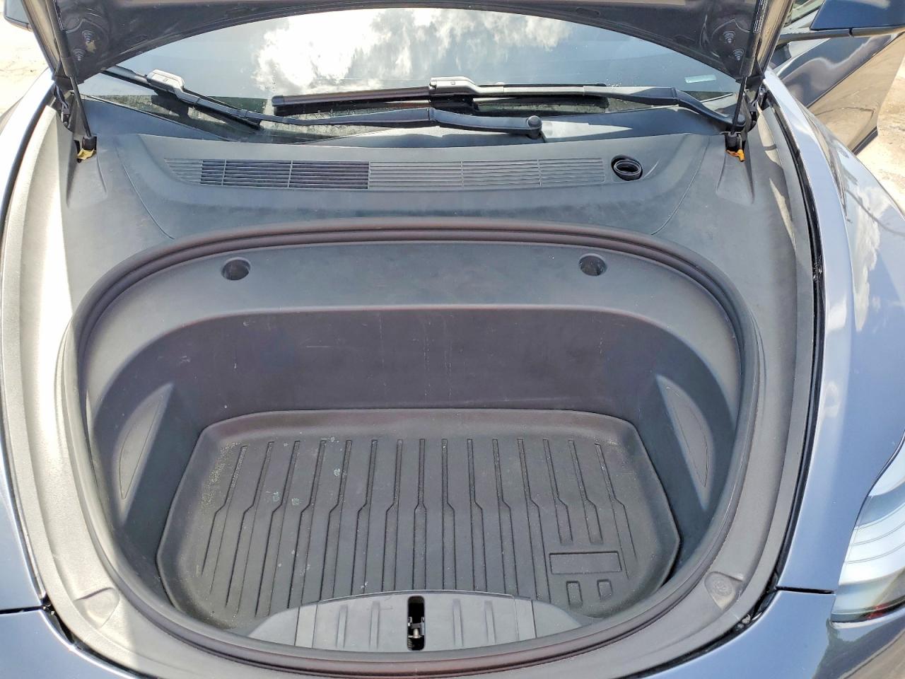 5YJ3E1EA8MF854022 · 2021 TESLA MODEL 3 · 11/12