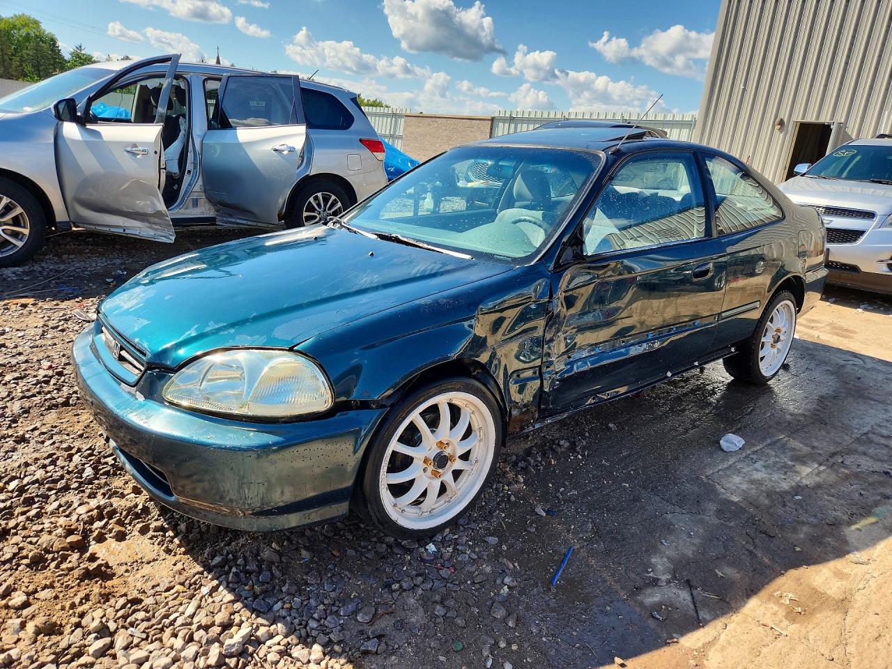 1HGEJ8247WL136247 · 1998 HONDA CIVIC