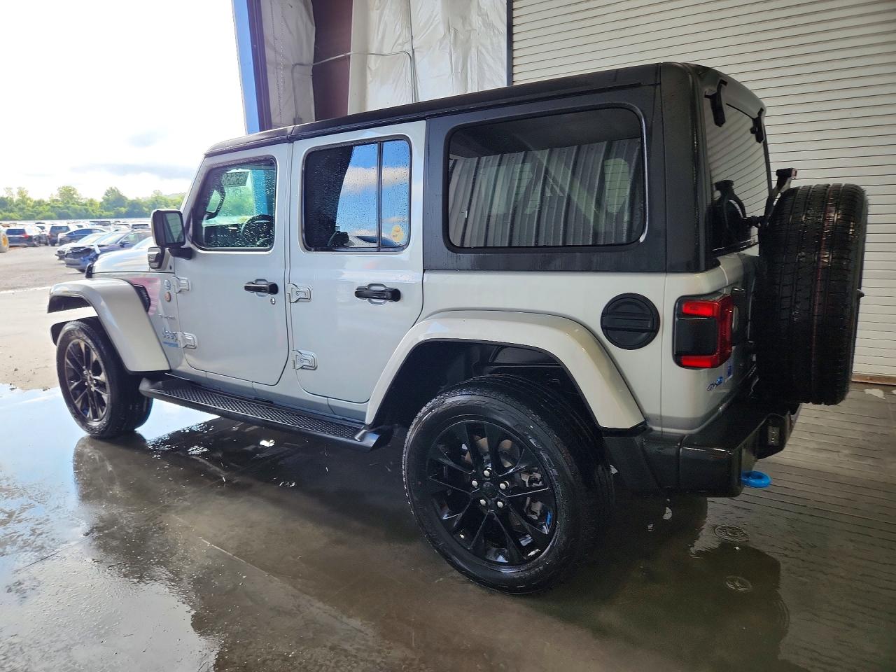 1C4JJXP67NW275020 · 2022 JEEP WRANGLER UNLIMITED · 2/13