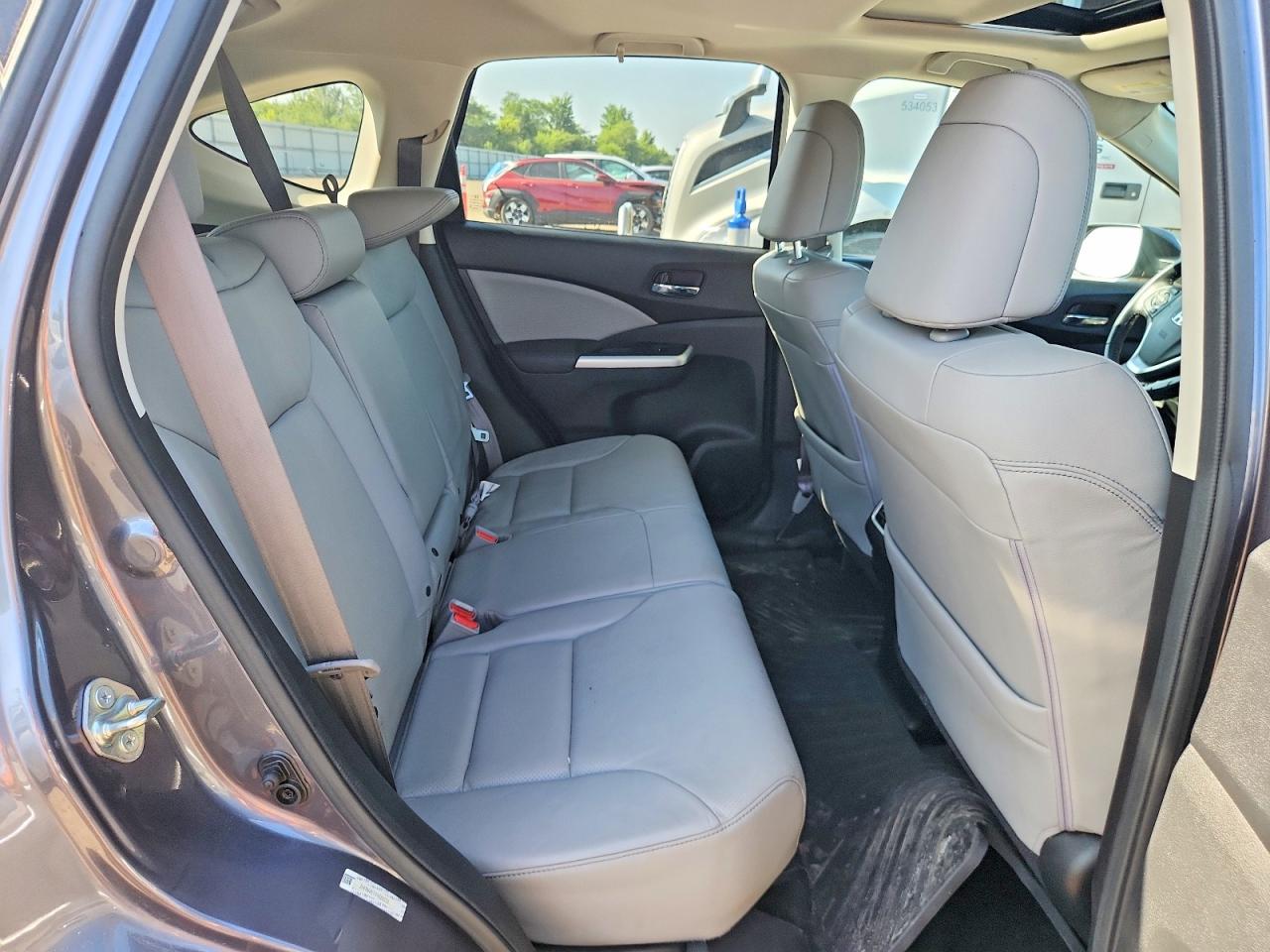 2HKRM4H71FH668079 · 2015 HONDA CR-V · 10/13