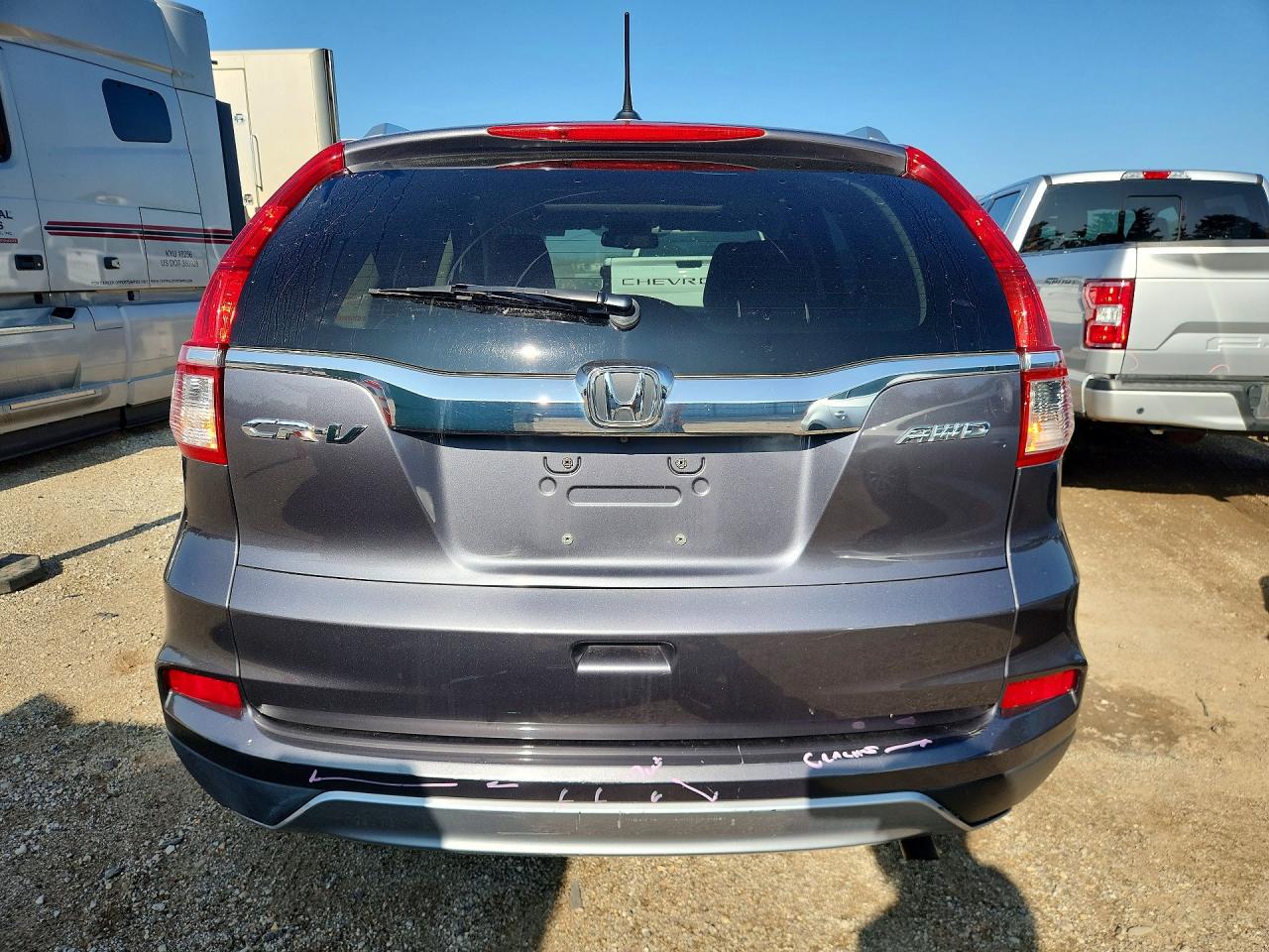 2HKRM4H71FH668079 · 2015 HONDA CR-V · 6/13