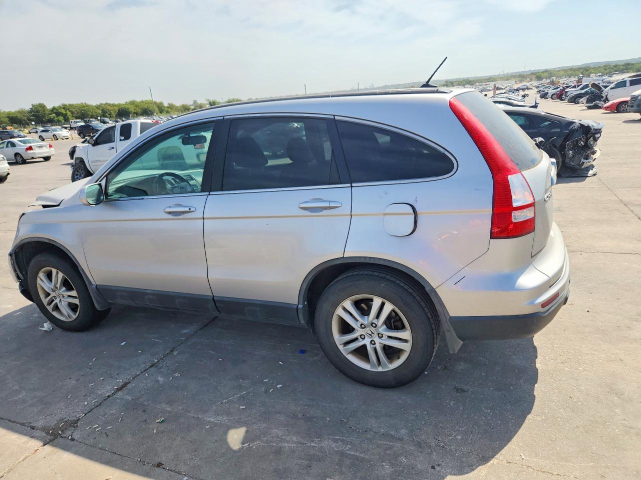 5J6RE4H76BL813906 · 2011 HONDA CR-V · 2/13
