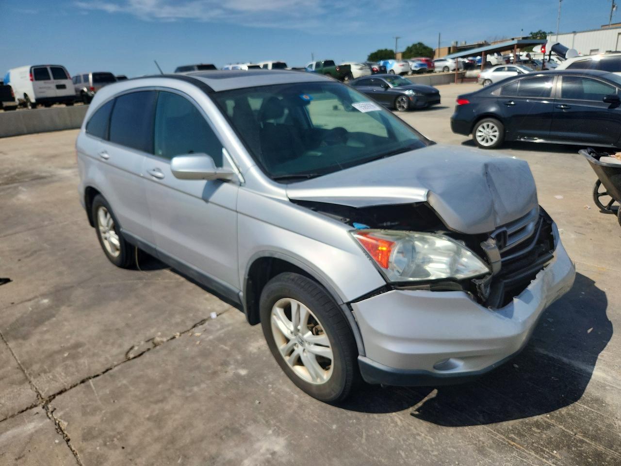 5J6RE4H76BL813906 · 2011 HONDA CR-V · 4/13