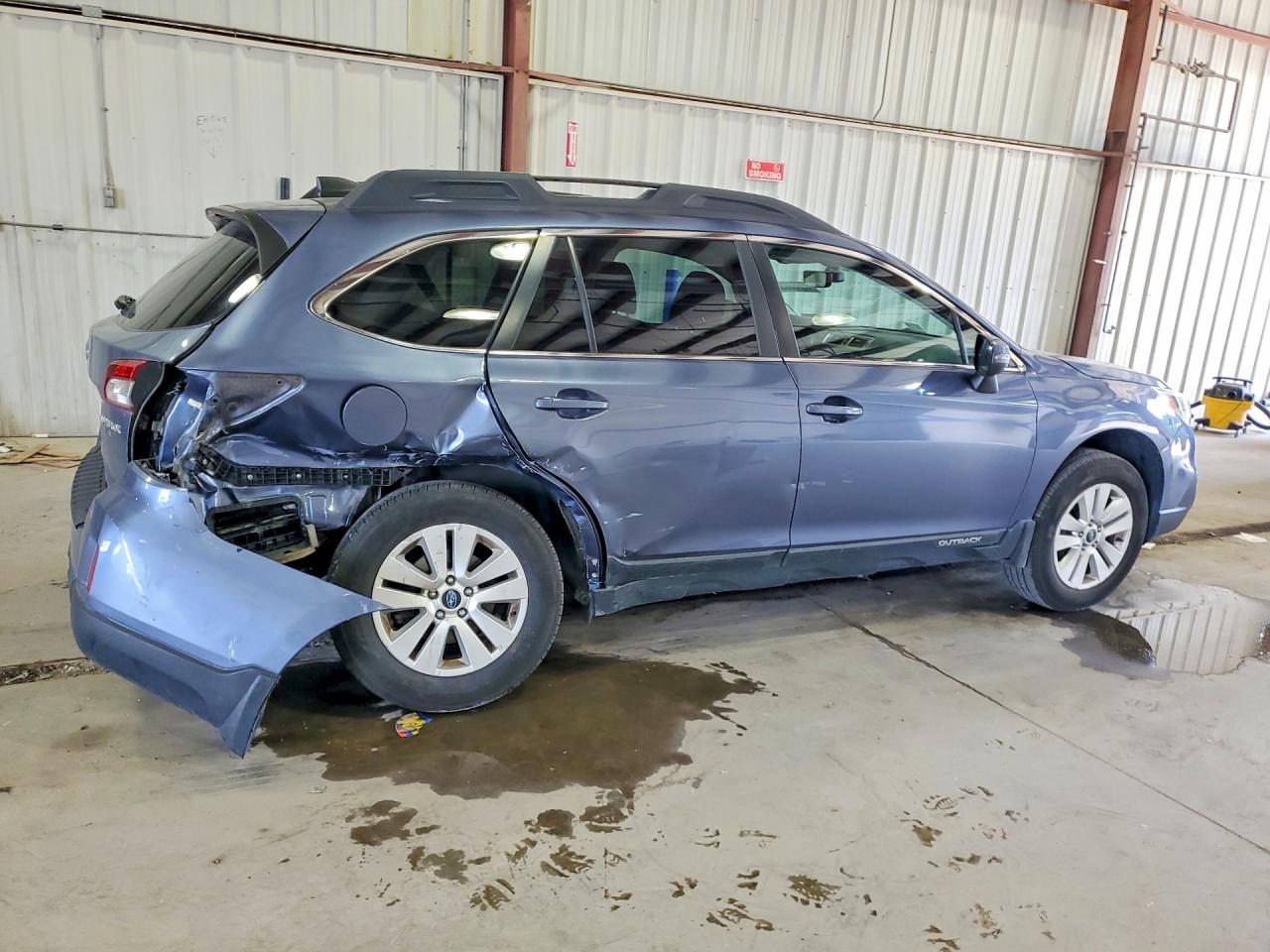4S4BSAHC6H3235869 · 2017 SUBARU OUTBACK · 3/13