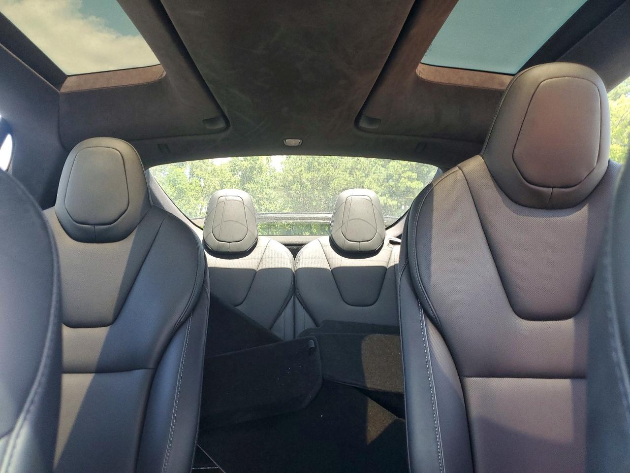 7SAXCBE66PF376439 · 2023 TESLA MODEL X · 10/13