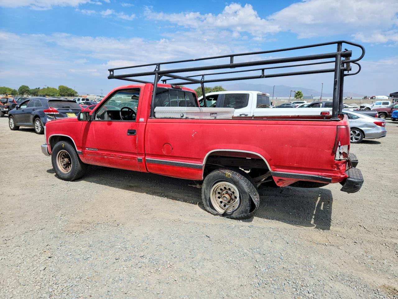 1GCFC24H8RE239034 · 1994 CHEVROLET GMT-400 · 2/13