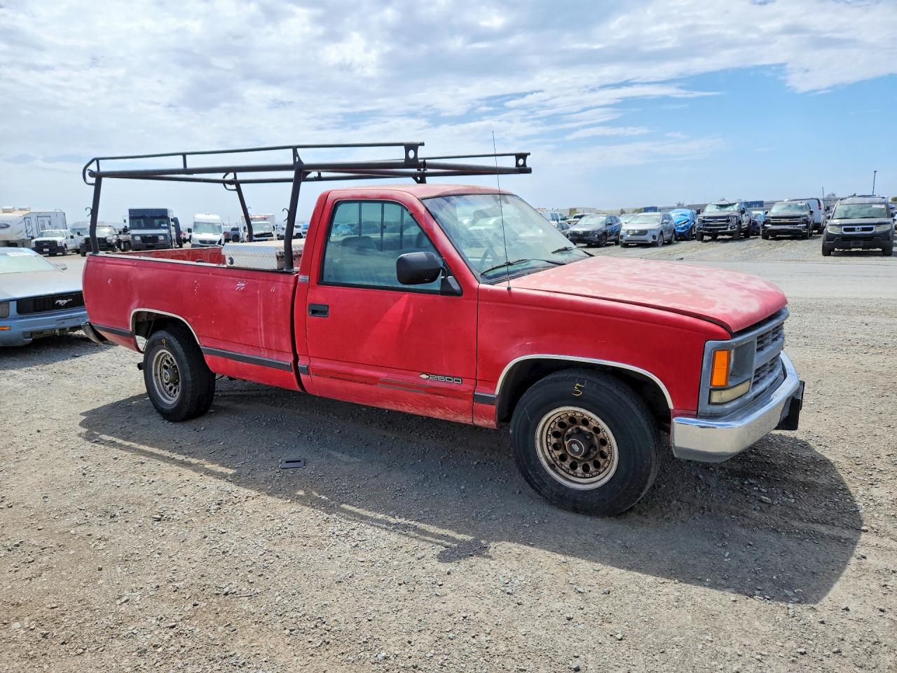 1GCFC24H8RE239034 · 1994 CHEVROLET GMT-400 · 4/13
