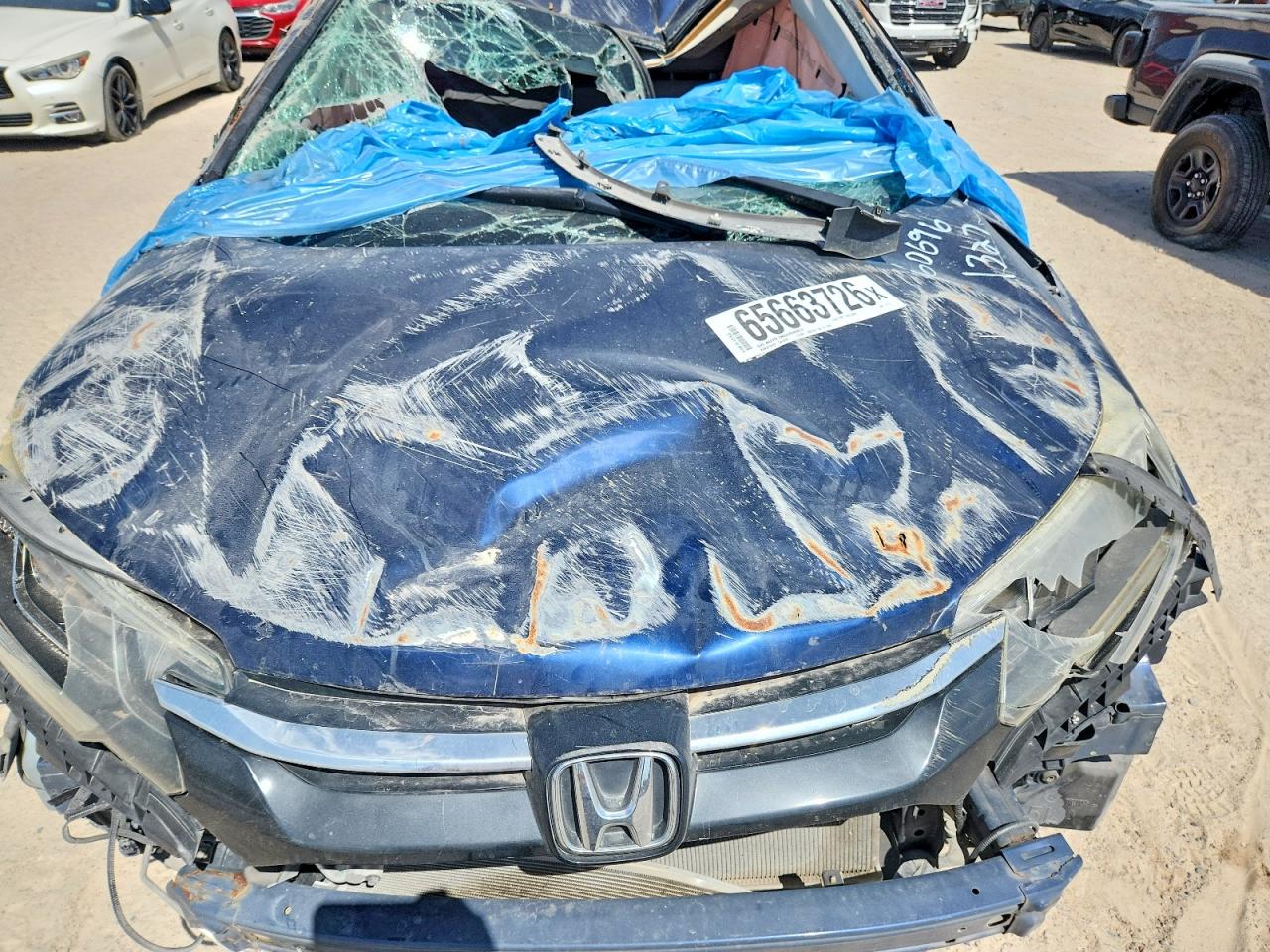 3CZRM3H51GG721571 · 2016 HONDA CR-V · 11/12