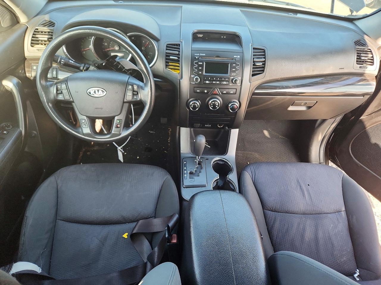 5XYKT3A14CG246363 · 2012 KIA SORENTO · 8/13