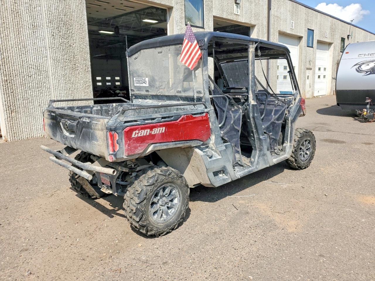 3JBUCAN44JK000624 · 2018 CAN-AM DEFENDER · 4/10