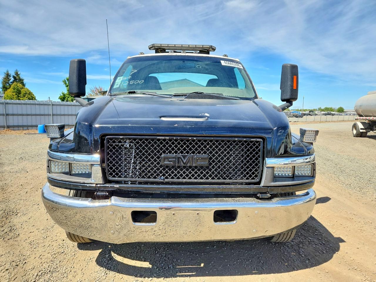 1GDE5C1285F524313 · 2005 GMC C5500 · 5/13