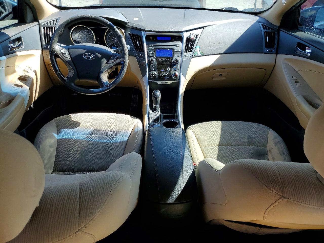 5NPEB4AC5CH478096 · 2012 HYUNDAI SONATA · 8/12