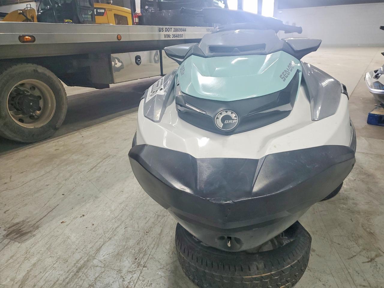 YDV22568J324 · 2024 SEA-DOO JET SKI · 2/10