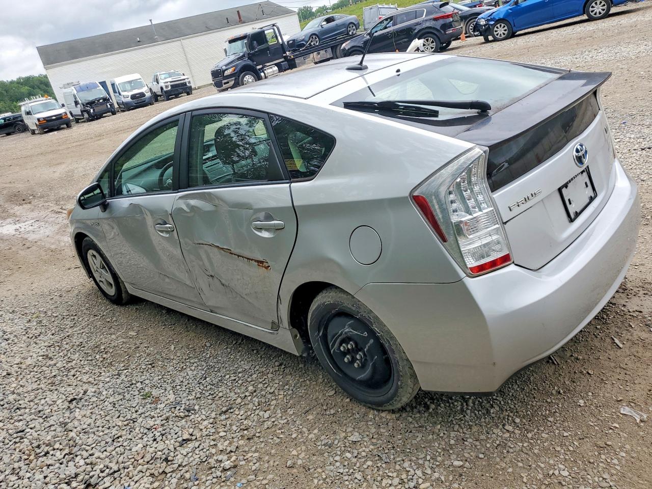 JTDKN3DU2A0216023 · 2010 TOYOTA PRIUS · 2/13