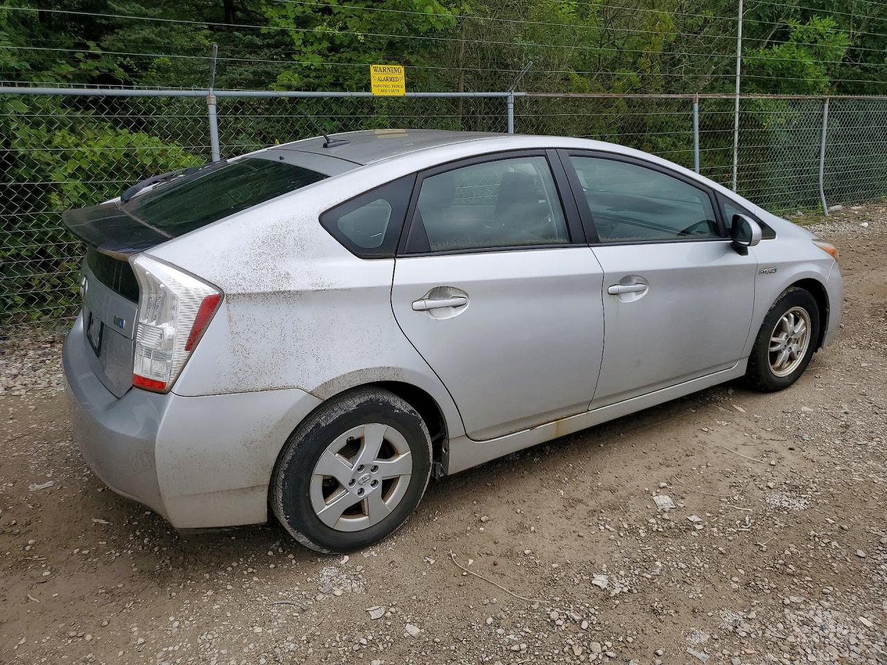 JTDKN3DU2A0216023 · 2010 TOYOTA PRIUS · 3/13