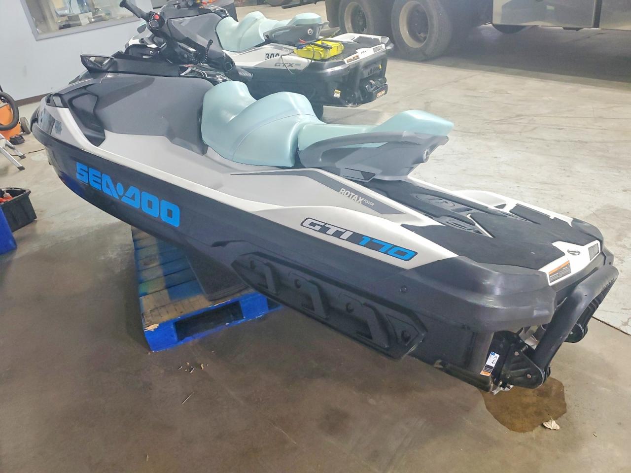 YDV22759J324 · 2024 SEA-DOO JET SKI · 3/10