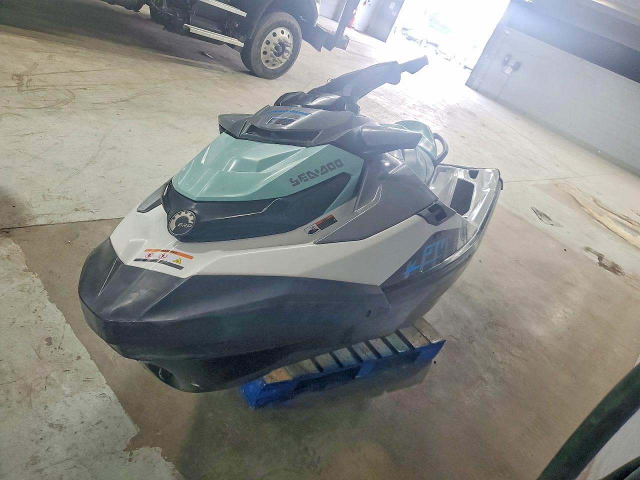 YDV22759J324 · 2024 SEA-DOO JET SKI · 2/10