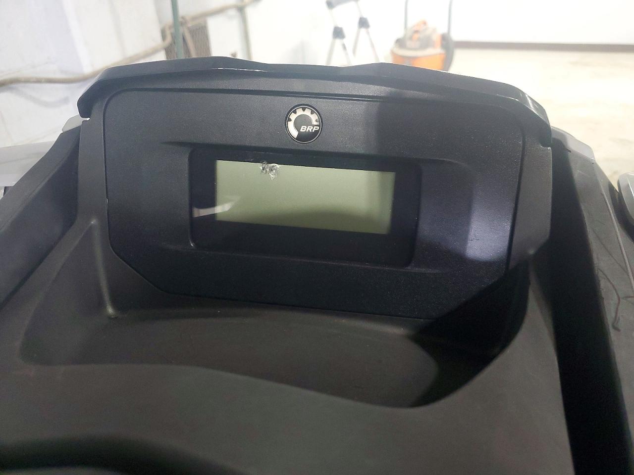 YDV22759J324 · 2024 SEA-DOO JET SKI · 8/10