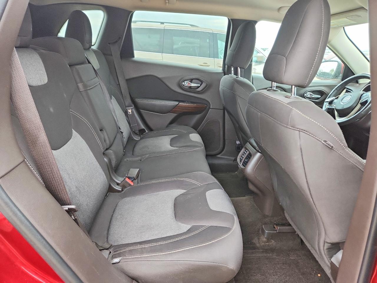 1C4PJLCS5EW319375 · 2014 JEEP CHEROKEE · 10/12