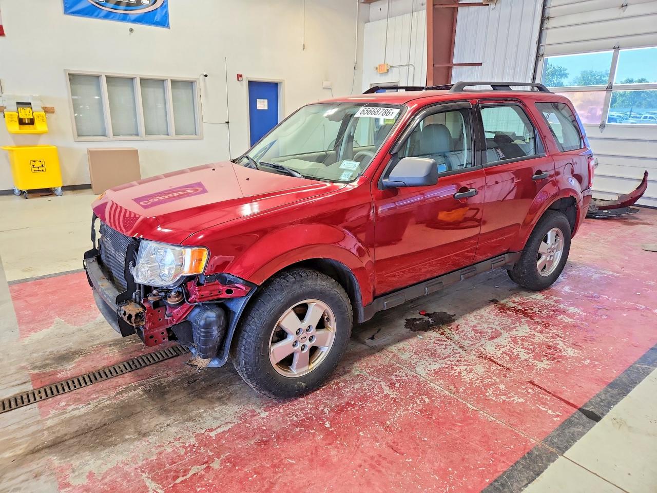 1FMCU9C77AKB77063 · 2010 FORD ESCAPE