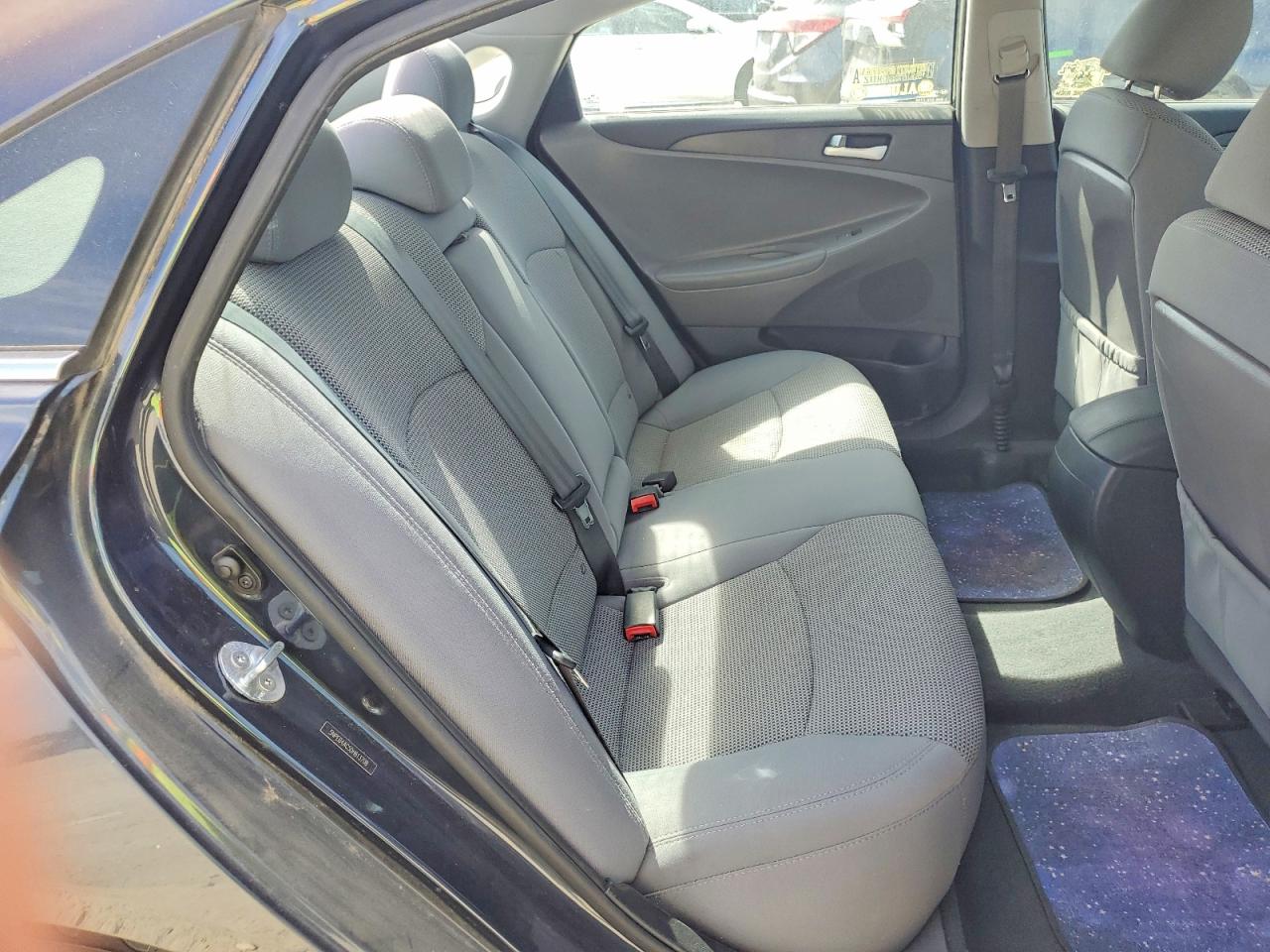5NPEB4AC5DH613708 · 2013 HYUNDAI SONATA · 10/12
