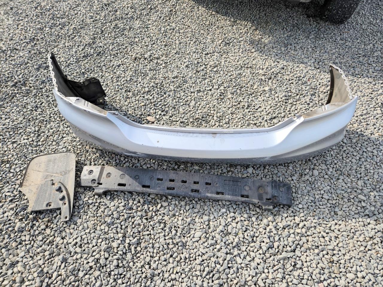 2HGFB2F5XDH593047 · 2013 HONDA CIVIC · 12/13