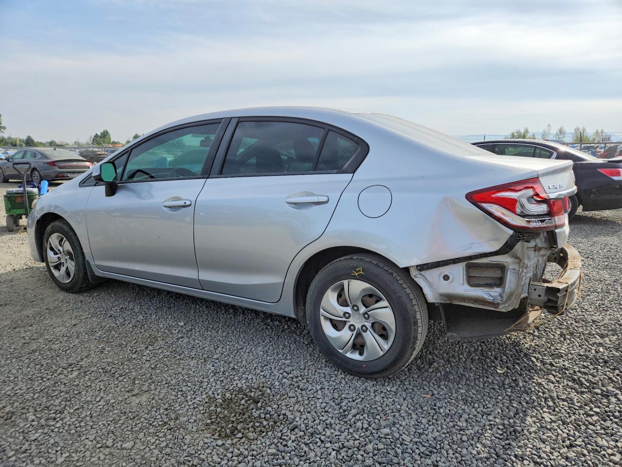 2HGFB2F5XDH593047 · 2013 HONDA CIVIC · 2/13