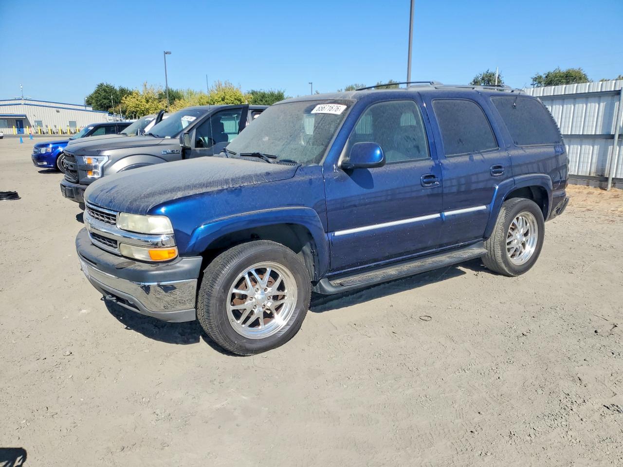 1GNEK13T51R104130 · 2001 CHEVROLET TAHOE