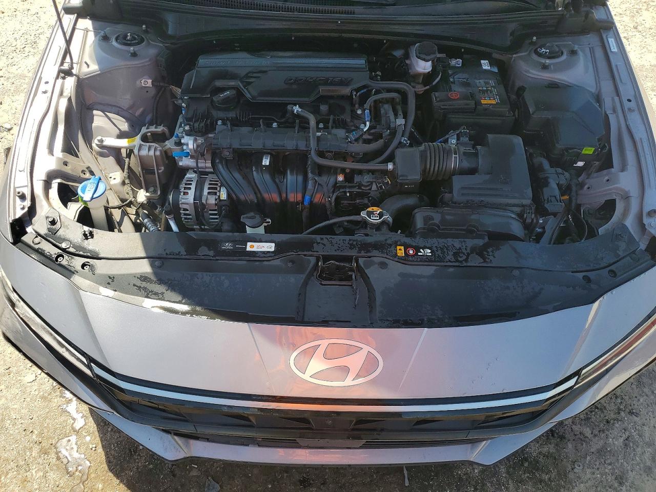 KMHLS4DG5SU936578 · 2025 HYUNDAI ELANTRA · 11/12