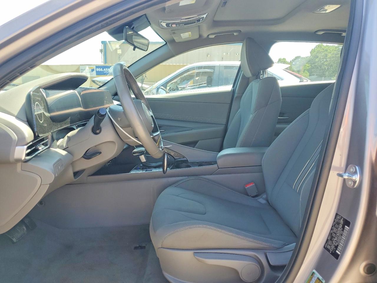 KMHLS4DG5SU936578 · 2025 HYUNDAI ELANTRA · 7/12