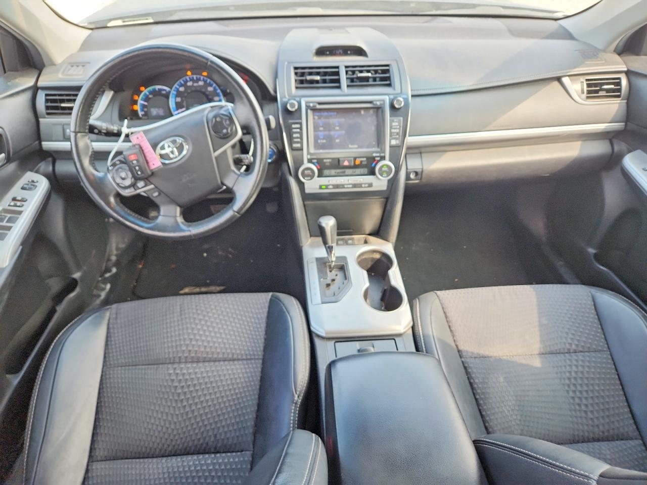 4T1BD1FK5EU129312 · 2014 TOYOTA CAMRY HYBRID · 8/12