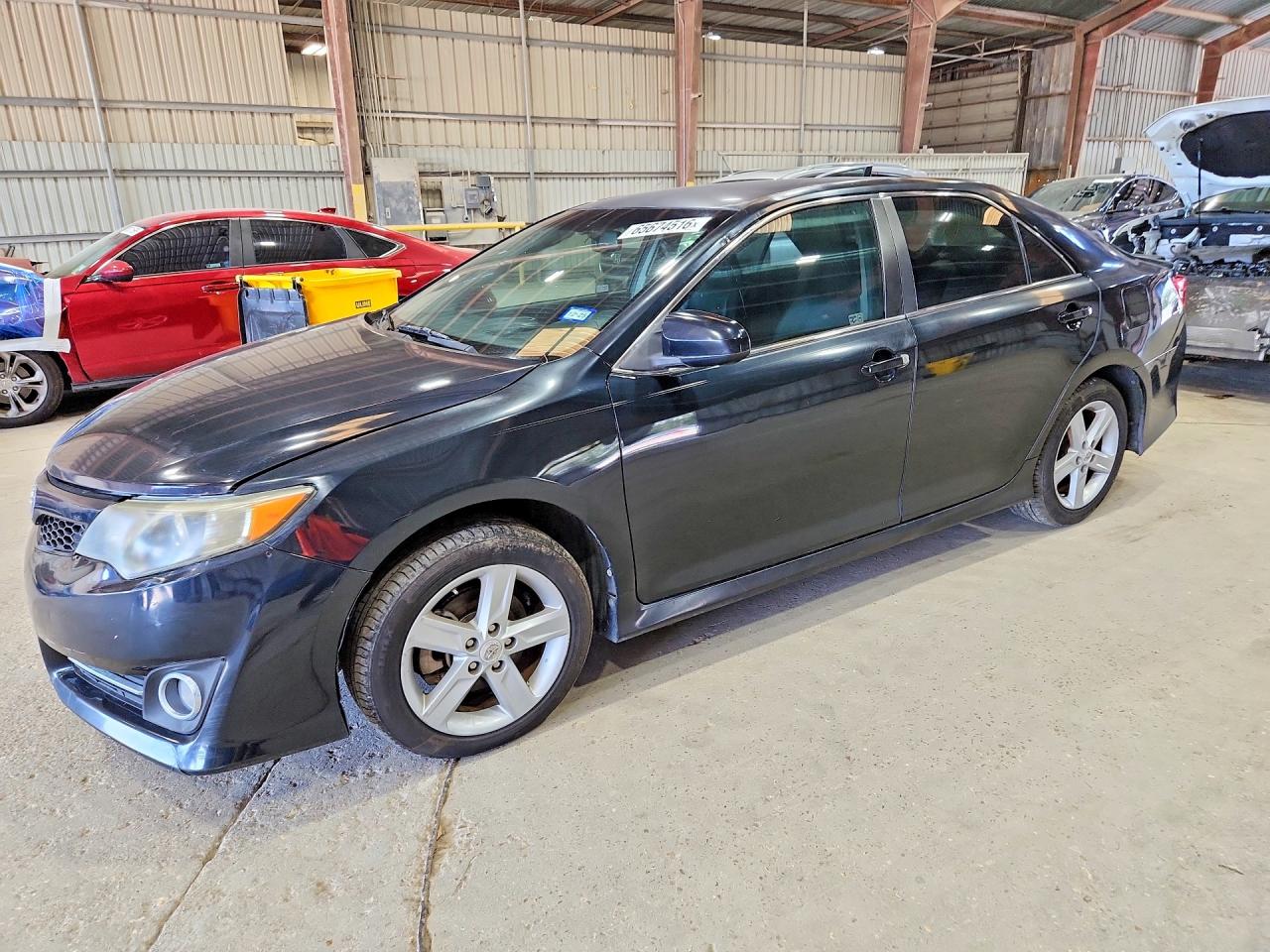 4T1BF1FK3CU523284 · 2012 TOYOTA CAMRY