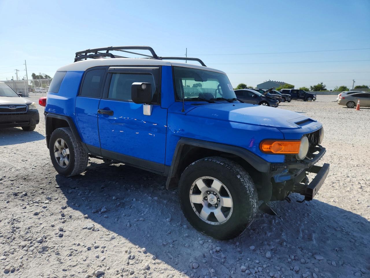JTEBU11F970015835 · 2007 TOYOTA FJ CRUISER · 4/13