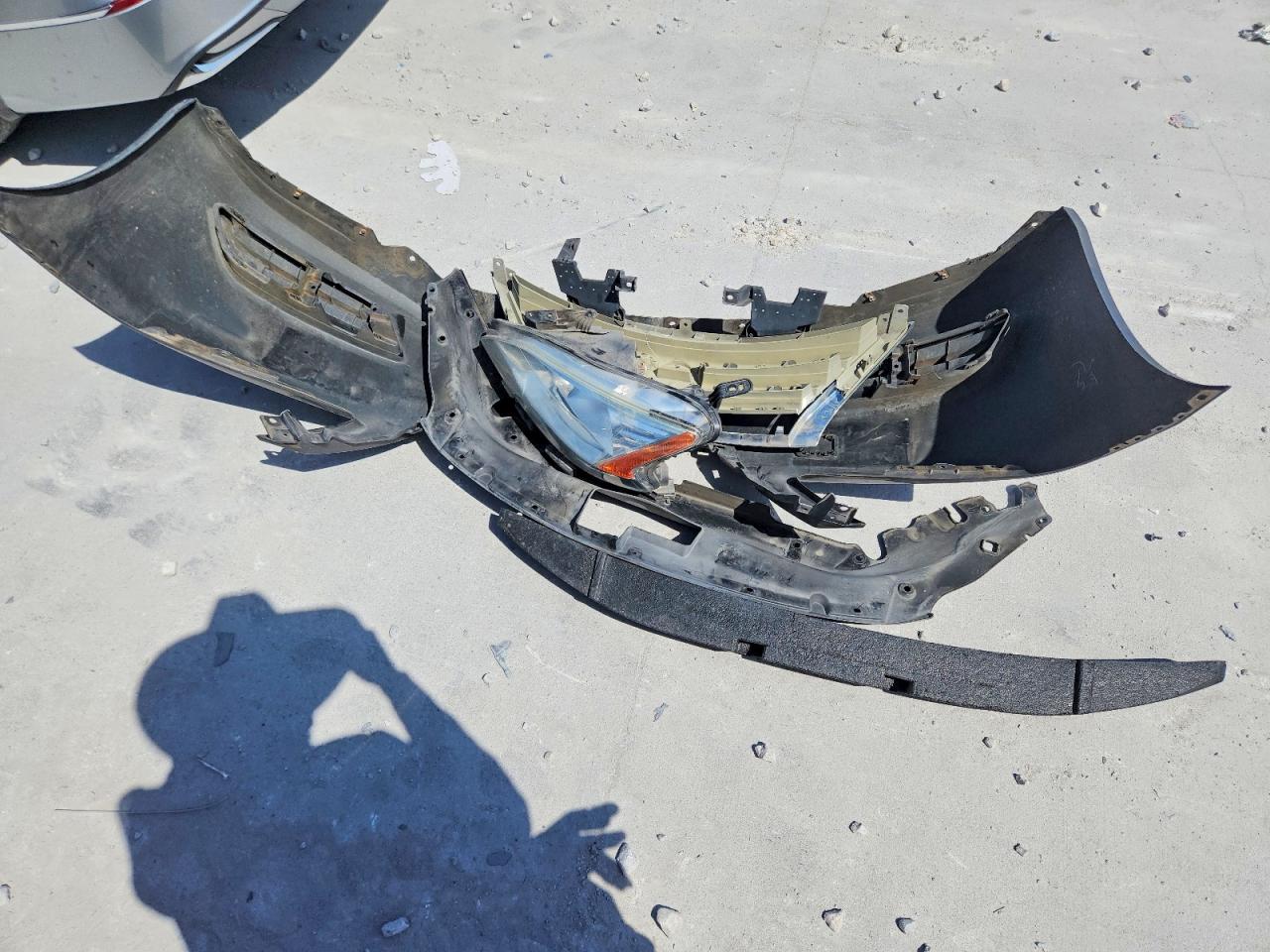 3N1AB7AP0FL666552 · 2015 NISSAN SENTRA · 12/13