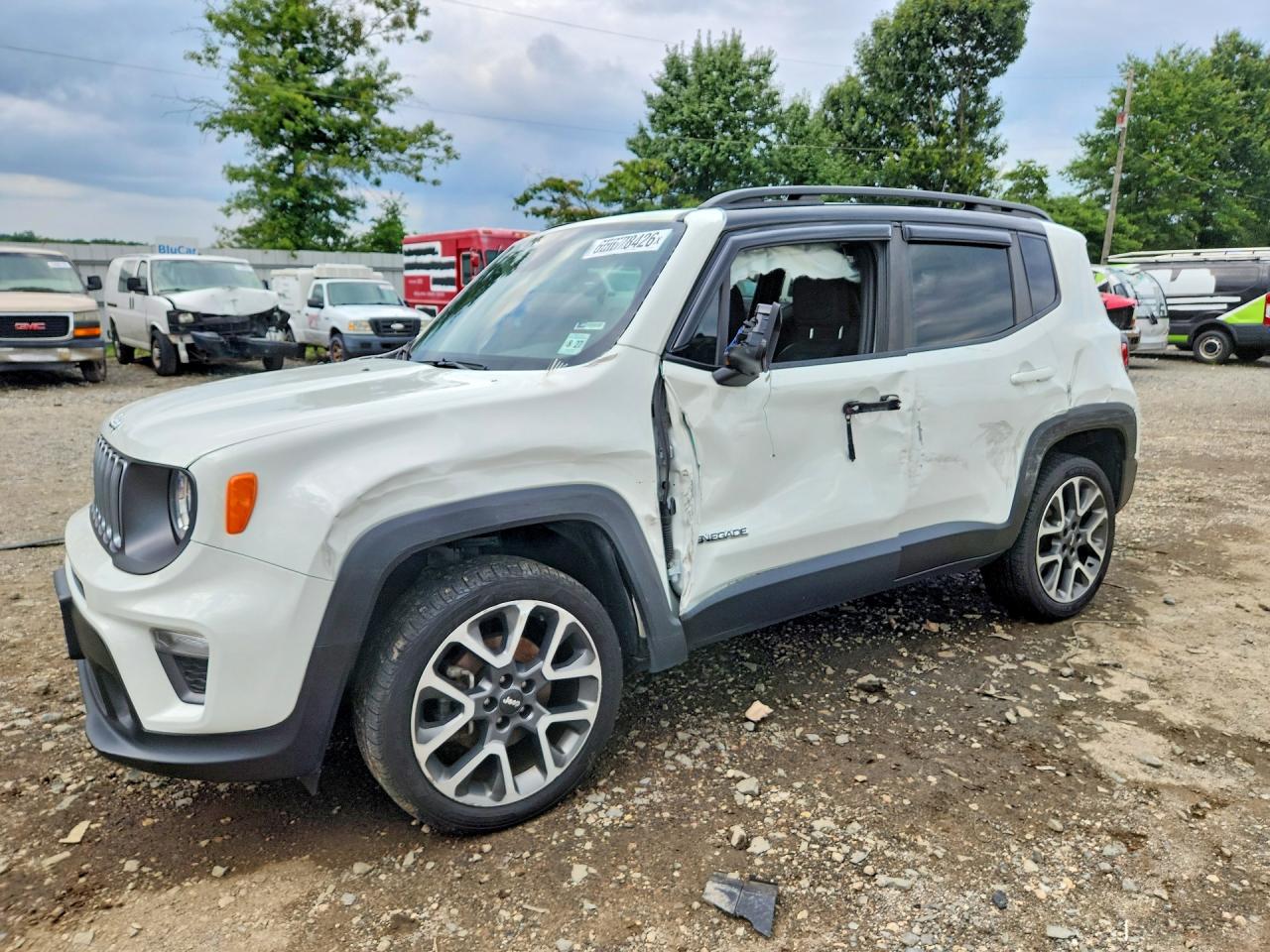 ZACNJDD13NPN48733 · 2022 JEEP RENEGADE