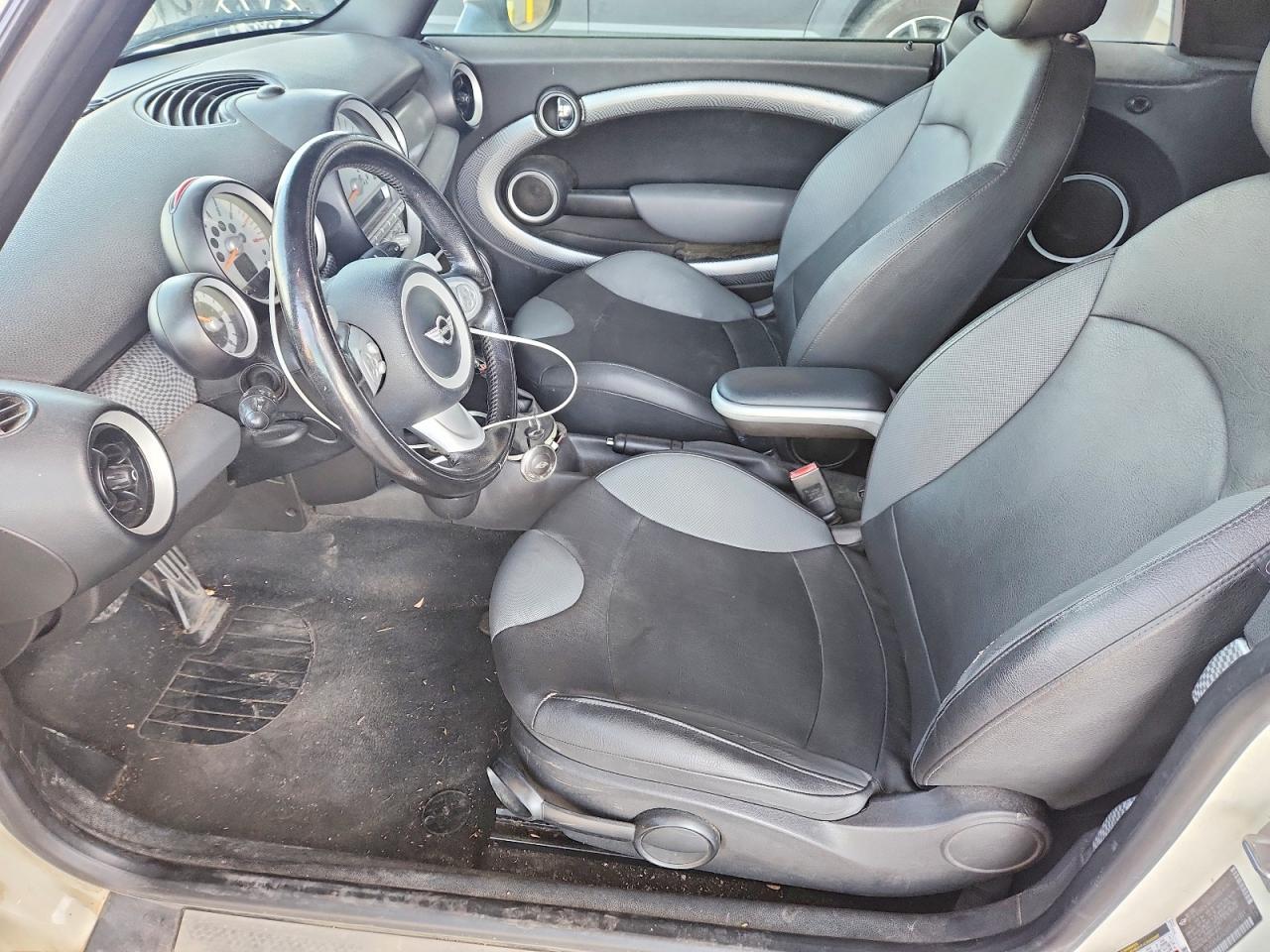 WMWMS3C50ATZ84848 · 2010 MINI COOPER · 7/12