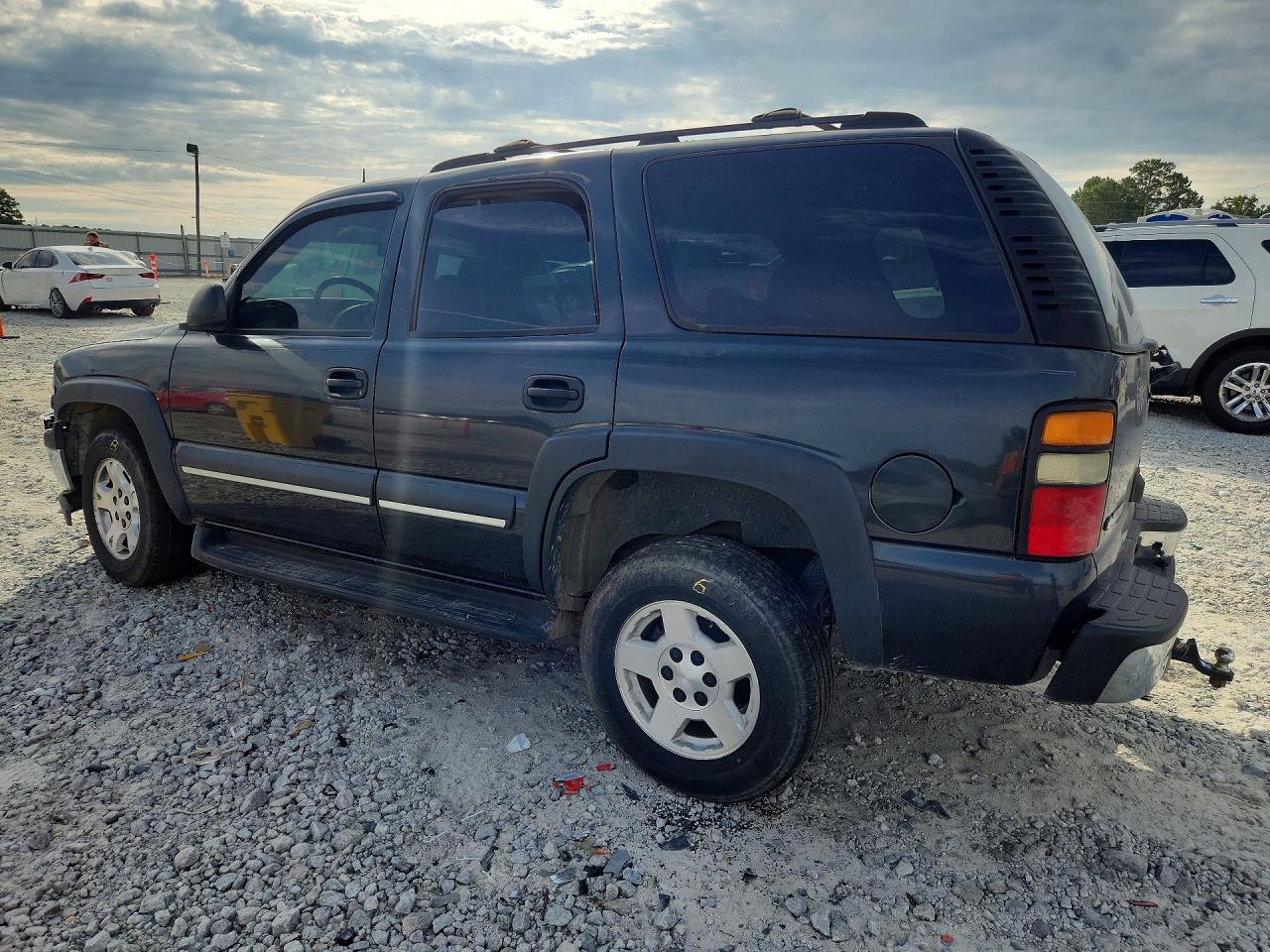 1GNEC13Z64J156774 · 2004 CHEVROLET TAHOE · 2/13