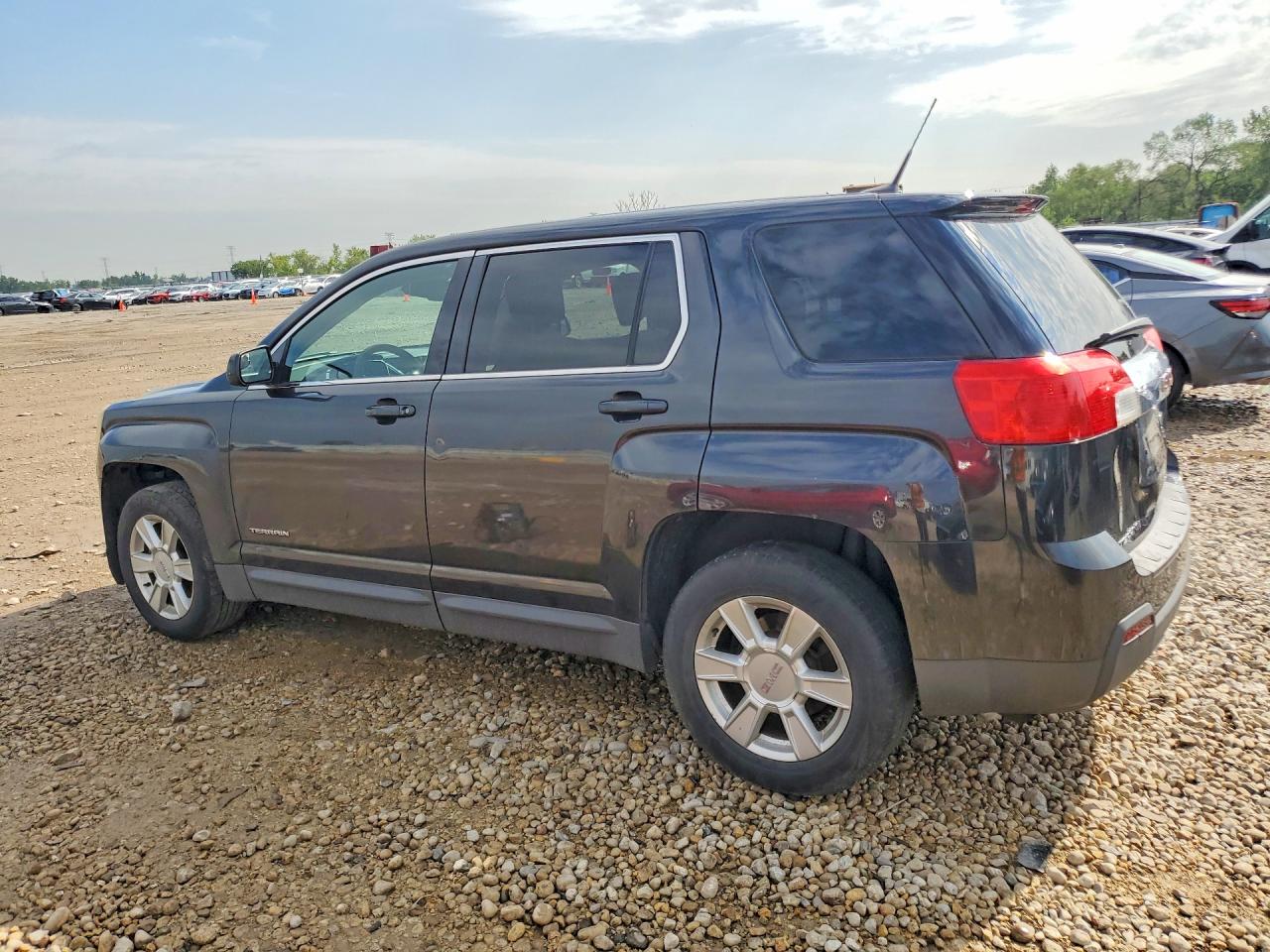 2GKALMEK4C6399668 · 2012 GMC TERRAIN · 2/13