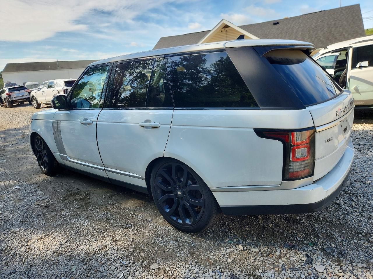 SALGS2PF9GA315908 · 2016 LAND ROVER RANGE ROVER · 2/13